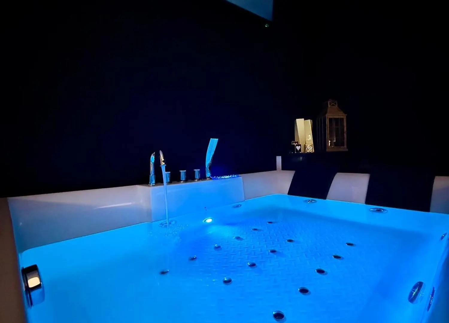 Esclusive Spa Suite Comacchio 0*,